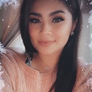 Meet your Posher, Jasmin